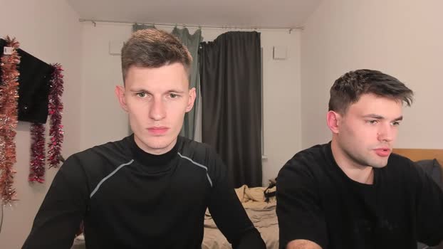 kevin_hornyyy strip Webcam SHOW @ Chaturbate 04-10-2025