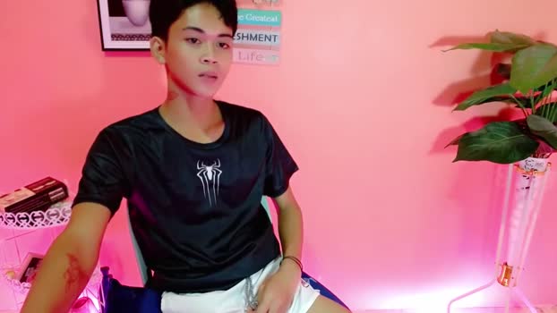 leemoreno18 toy Webcam SHOW @ Chaturbate 05-10-2025