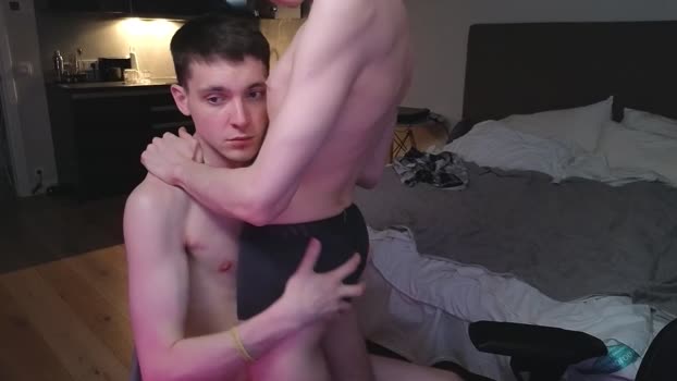 nicky_mart toys Webcam SHOW @ Chaturbate 04-10-2025