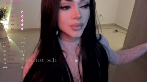 sweetest_bella sexybody Webcam SHOW @ Chaturbate 04-10-2025