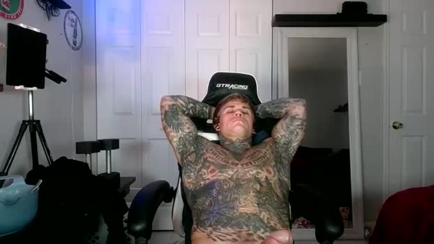 tatteddaddy9000 suckshow Webcam SHOW @ Chaturbate 05-10-2025