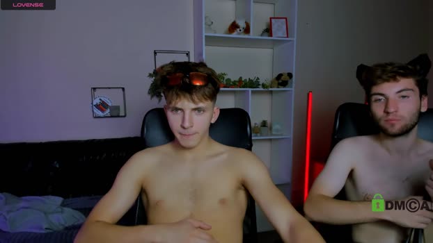 travis_wolf_ naked Webcam SHOW @ Chaturbate 05-10-2025