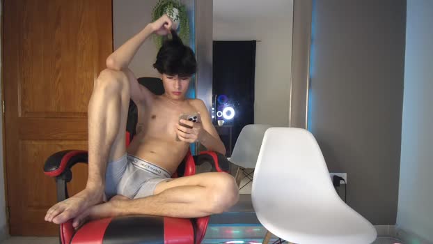 zanty2308 handsome Webcam SHOW @ Chaturbate 05-10-2025