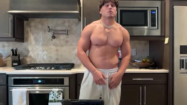 hungkingg22 lovense Webcam SHOW @ Chaturbate 05-10-2025
