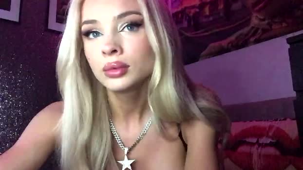 diamond_the_blonde