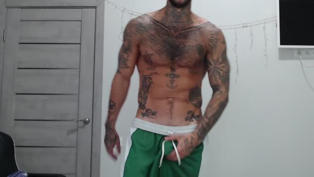 maxi_foxxx fuckhard Webcam SHOW @ Chaturbate 07-10-2025