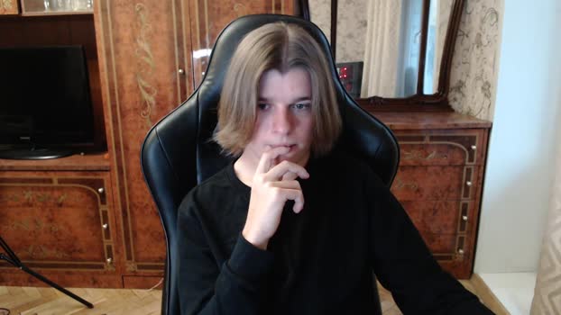 maxplay18 cute Webcam SHOW @ Chaturbate 07-10-2025