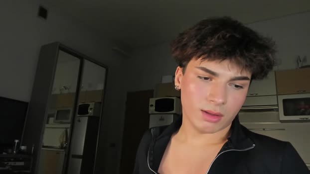 mystic_evan natural Webcam SHOW @ Chaturbate 06-10-2025