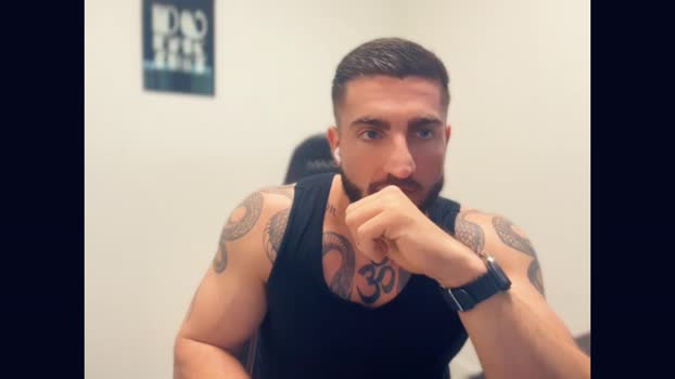 bigsnakeman1995 strip Webcam SHOW @ Chaturbate 08-10-2025
