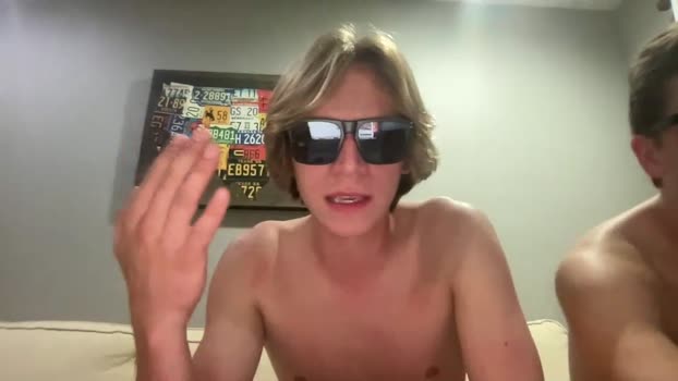 gavinnumbers fuckme Webcam SHOW @ Chaturbate 08-10-2025