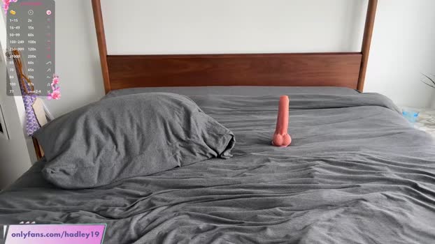 hadley19 deepthroa Webcam SHOW @ Chaturbate 07-10-2025
