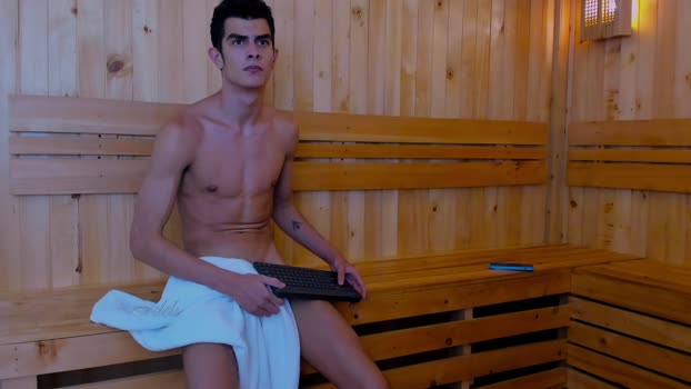 soccer_hot prettyface Webcam SHOW @ Chaturbate 08-10-2025