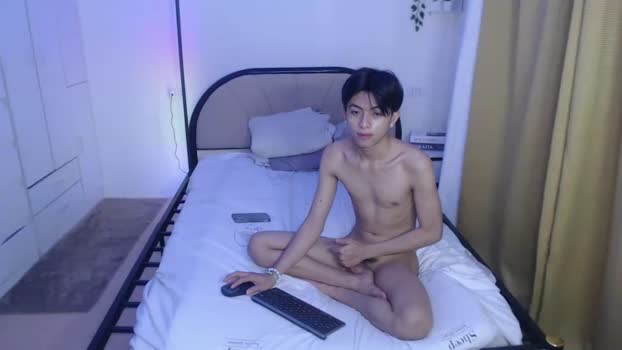aus_thin02 wank Webcam SHOW @ Chaturbate 08-10-2025