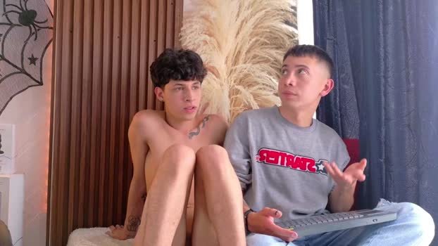 axel_evanss spanking Webcam SHOW @ Chaturbate 08-10-2025