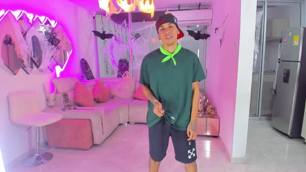 boysdeluxemilitary twink Webcam SHOW @ Chaturbate 09-10-2025
