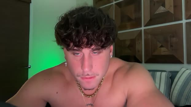 hungkingg22 jerkoff Webcam SHOW @ Chaturbate 08-10-2025
