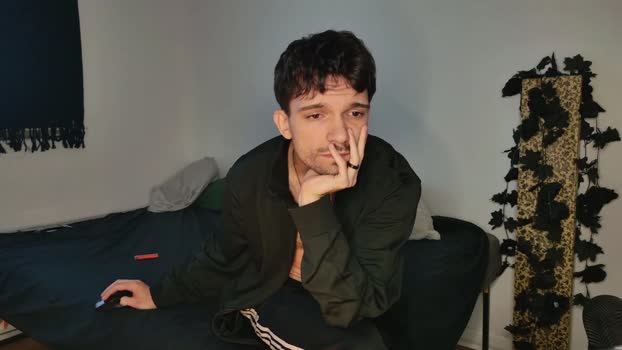 jackdesfeux spank Webcam SHOW @ Chaturbate 09-10-2025