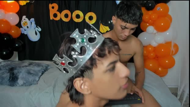 maicol_cum23 big Webcam SHOW @ Chaturbate 08-10-2025