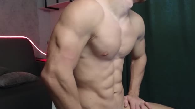 elliot_muscle04 horny Webcam SHOW @ Chaturbate 10-10-2025