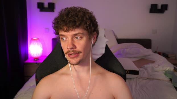 ironthud suckshow Webcam SHOW @ Chaturbate 10-10-2025