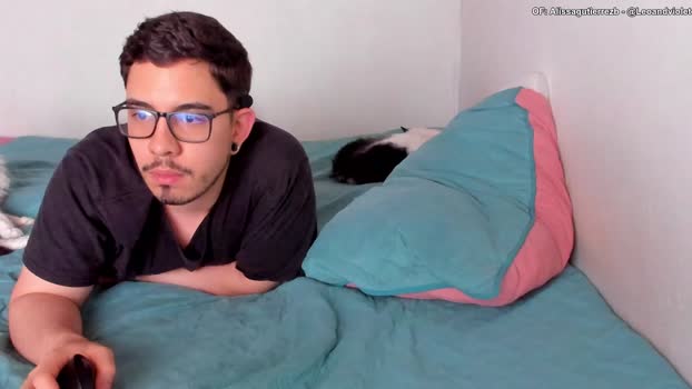 leoandviolet sexykitty Webcam SHOW @ Chaturbate 09-10-2025