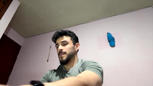 athlete_boy22 bigass Webcam SHOW @ Chaturbate 12-10-2025
