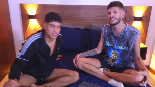 max_tayloor jerkoff Webcam SHOW @ Chaturbate 12-10-2025
