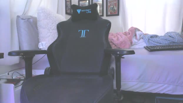 cuteypi Topless Webcam SHOW @ Chaturbate 13-10-2025