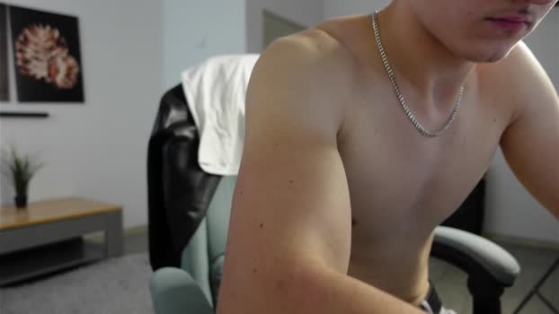 eric_poston Show Webcam SHOW @ Chaturbate 14-10-2025