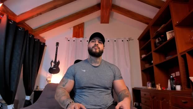 max_dic1 bigballs Webcam SHOW @ Chaturbate 14-10-2025