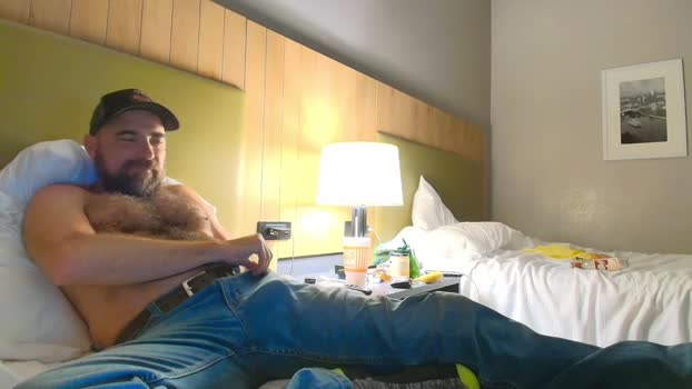 hardworkertn strip Webcam SHOW @ Chaturbate 15-10-2025