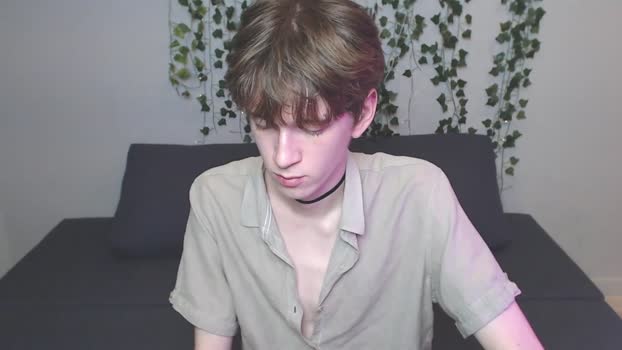 kaislutx Webcam Webcam SHOW @ Chaturbate 14-10-2025