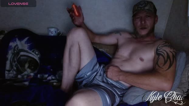 kylechat big Webcam SHOW @ Chaturbate 15-10-2025