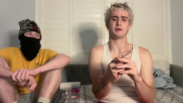 spicey_twins_tv spank Webcam SHOW @ Chaturbate 15-10-2025