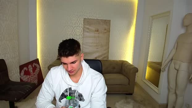 maxkaiden playtime Webcam SHOW @ Chaturbate 16-10-2025