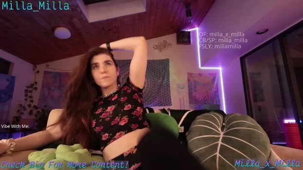 milla_milla spanking Webcam SHOW @ Chaturbate 17-10-2025