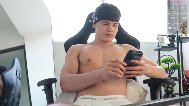 max_cortes1_ natural Webcam SHOW @ Chaturbate 18-10-2025
