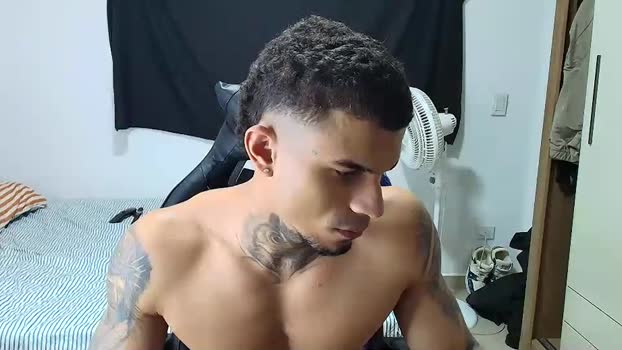 juan_gomez_1 prettyface Webcam SHOW @ Chaturbate 20-10-2025