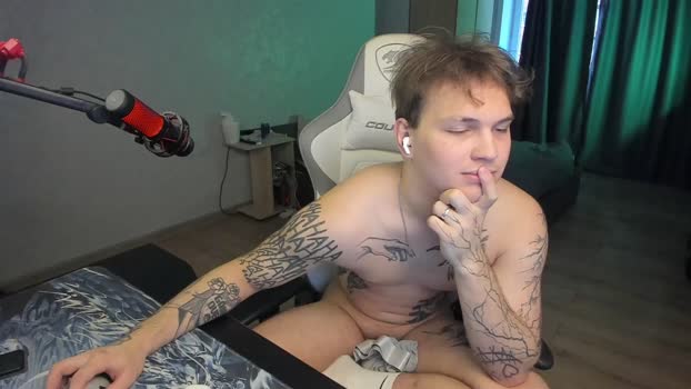 vova_belkin_ kissing Webcam SHOW @ Chaturbate 22-10-2025