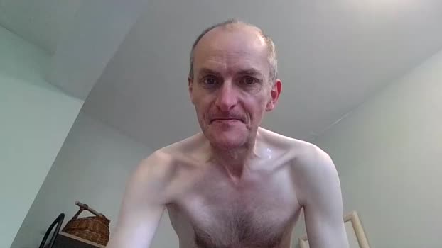 basiccamguy orgasm Webcam SHOW @ Chaturbate 23-10-2025