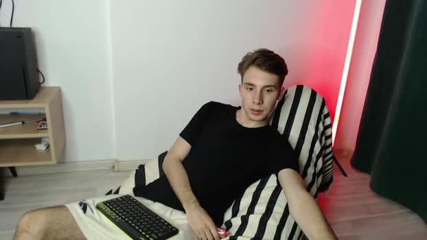cute_brian lovense Webcam SHOW @ Chaturbate 22-10-2025