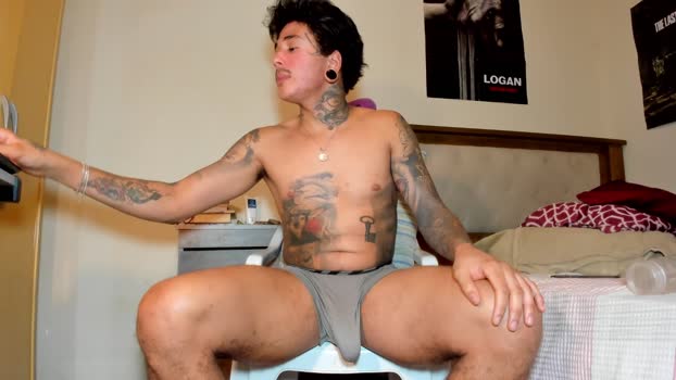 ululante beautiful Webcam SHOW @ Chaturbate 23-10-2025