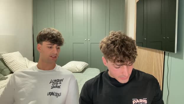 italianboy092 horny Webcam SHOW @ Chaturbate 24-10-2025