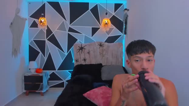 juan_nd_steven striptease Webcam SHOW @ Chaturbate 24-10-2025