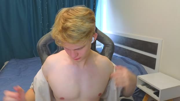 meow_mickey jerking Webcam SHOW @ Chaturbate 24-10-2025