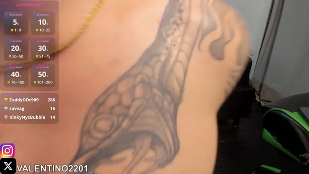 valentino2201 fuckass Webcam SHOW @ Chaturbate 24-10-2025