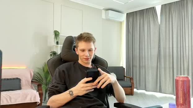 artycropp play Webcam SHOW @ Chaturbate 25-10-2025