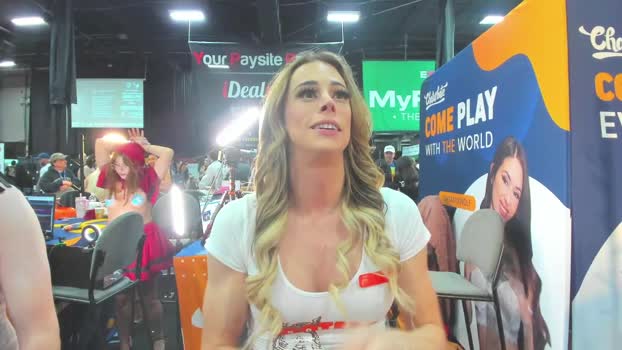 caseykissesxoxo Ass Webcam SHOW @ Chaturbate 26-10-2025
