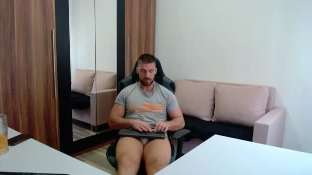darius_94 strip Webcam SHOW @ Chaturbate 26-10-2025