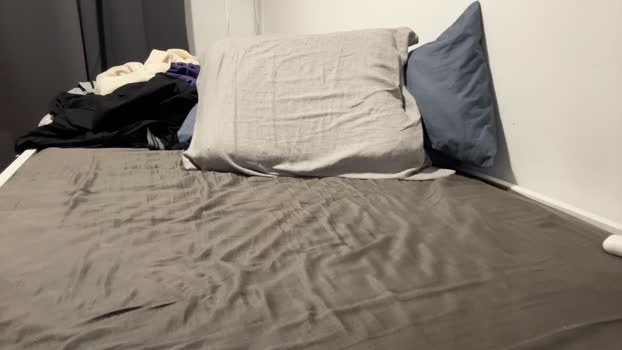 dickjulian fuckme Webcam SHOW @ Chaturbate 26-10-2025